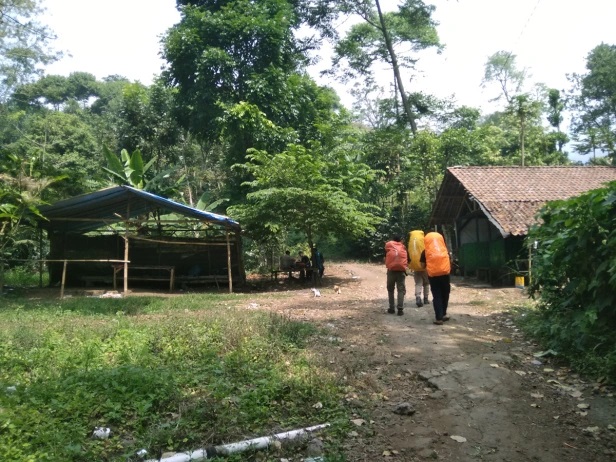 Hiking Gunung Welirang